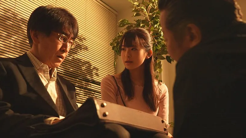 ông chồng vay nợ anh giang hồ, vợ phải bán thân để trả nợ