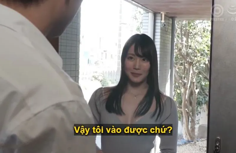 Người anh trai giàu có bị cô em gái xinh đẹp nhà bên cạnh, mới cưới chồng dọn về, chủ động dụ dỗ quan hệ.